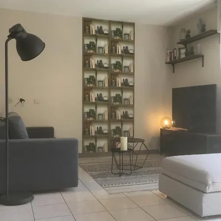 Apartmán Studio 50 M De La Plage Et Thalasso, Terrasse, Parking Prive *