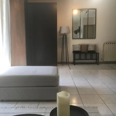 Studio 50 M De La Plage Et Thalasso, Terrasse, Parking Prive * Saint-Jean-de-Luz